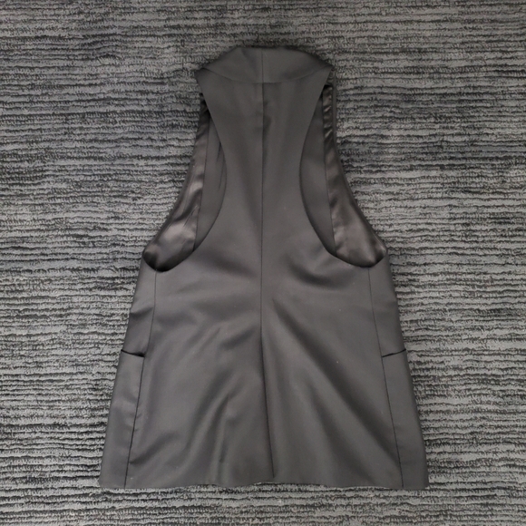 Smythe Women's Black Vest with Front Pockets - Picture 4 of 7